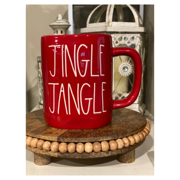Rae Dunn 2021 Red Christmas Mug “JINGLE JANGLE” 🎅🏻🤶🏻🎄